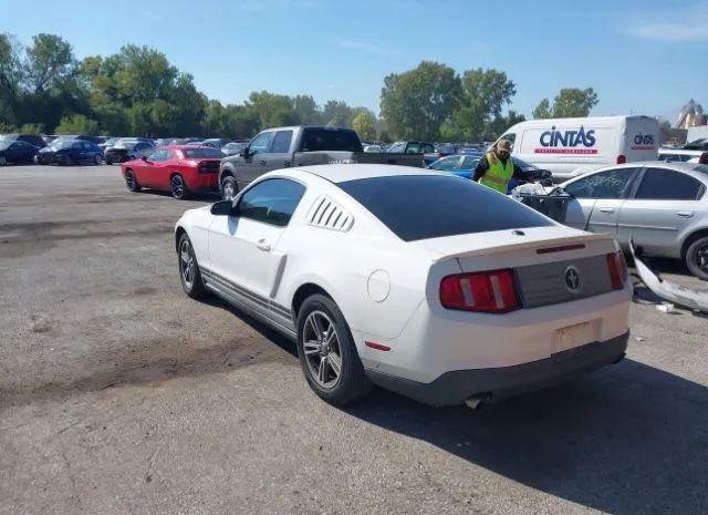 Photo 2 VIN: 1ZVBP8AM6B5102149 - FORD MUSTANG 