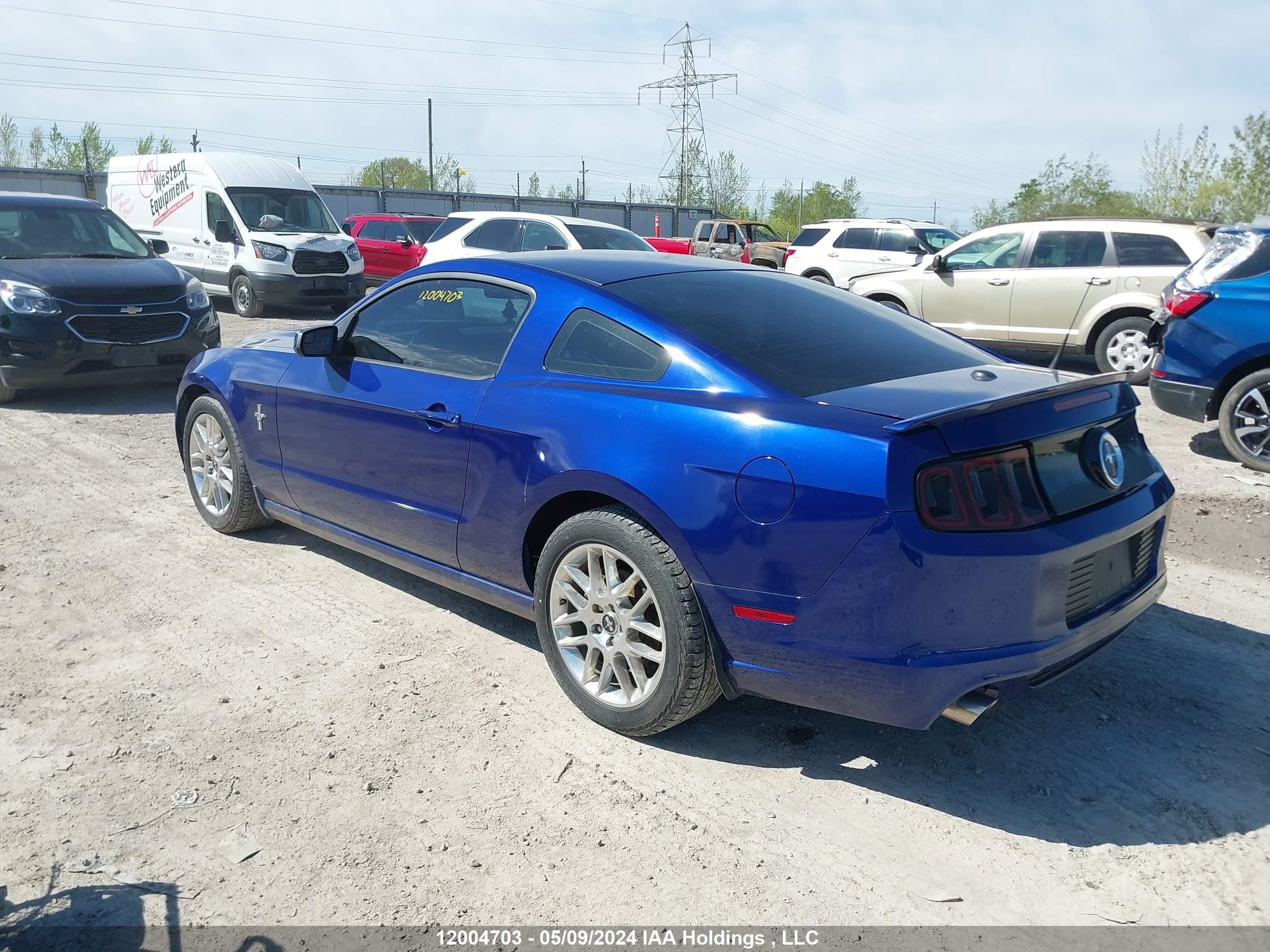 Photo 2 VIN: 1ZVBP8AM6D5222746 - FORD MUSTANG 