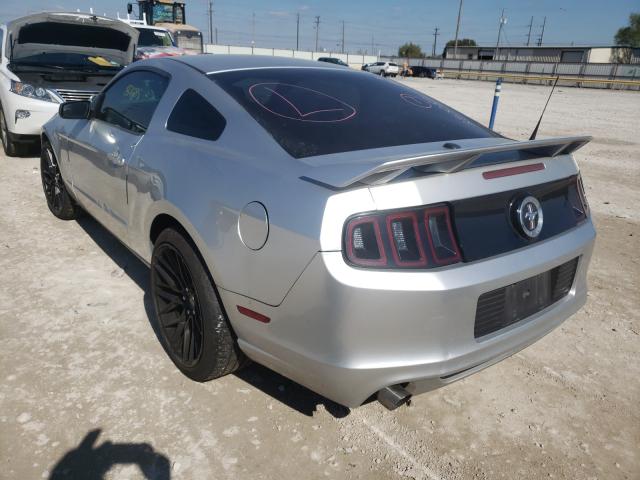 Photo 2 VIN: 1ZVBP8AM6D5230085 - FORD MUSTANG 