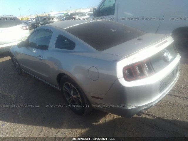 Photo 2 VIN: 1ZVBP8AM6D5267539 - FORD MUSTANG 