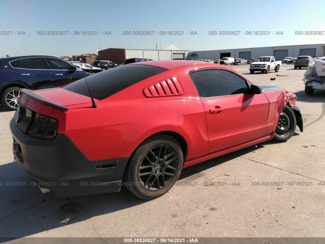 Photo 3 VIN: 1ZVBP8AM6E5269938 - FORD MUSTANG 