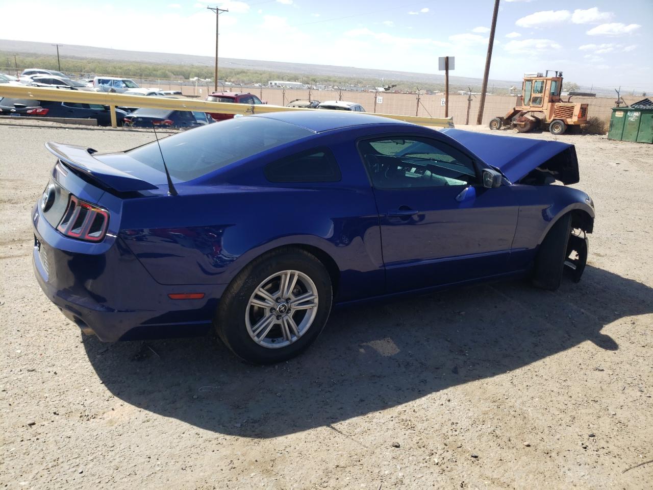 Photo 2 VIN: 1ZVBP8AM6E5285153 - FORD MUSTANG 