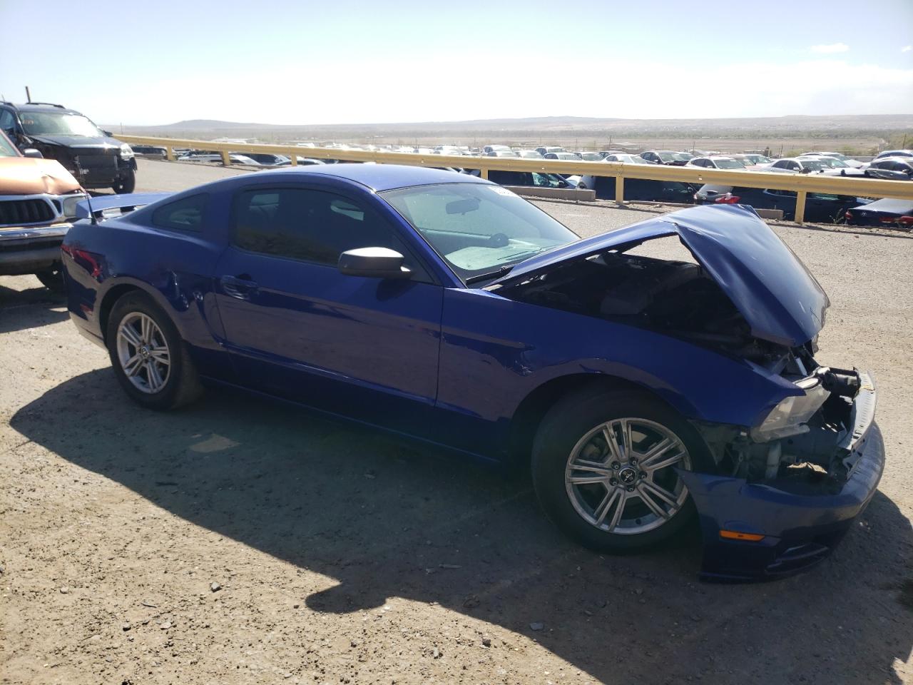 Photo 3 VIN: 1ZVBP8AM6E5285153 - FORD MUSTANG 