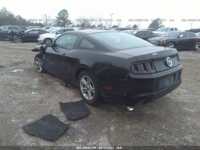 Photo 2 VIN: 1ZVBP8AM6E5330625 - FORD MUSTANG 