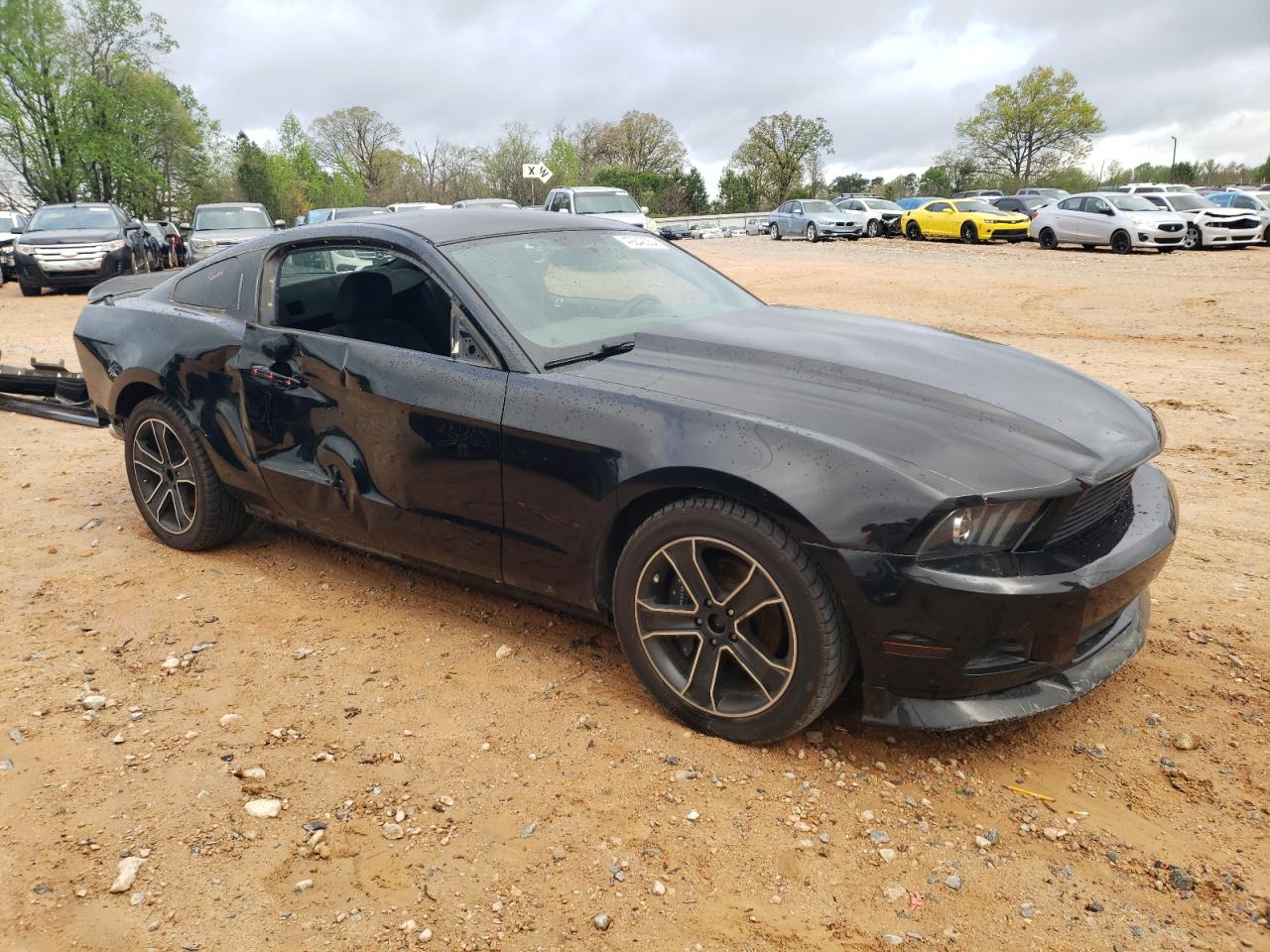 Photo 3 VIN: 1ZVBP8AM7B5130252 - FORD MUSTANG 