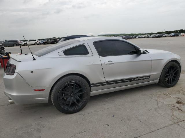 Photo 2 VIN: 1ZVBP8AM7D5214266 - FORD MUSTANG 