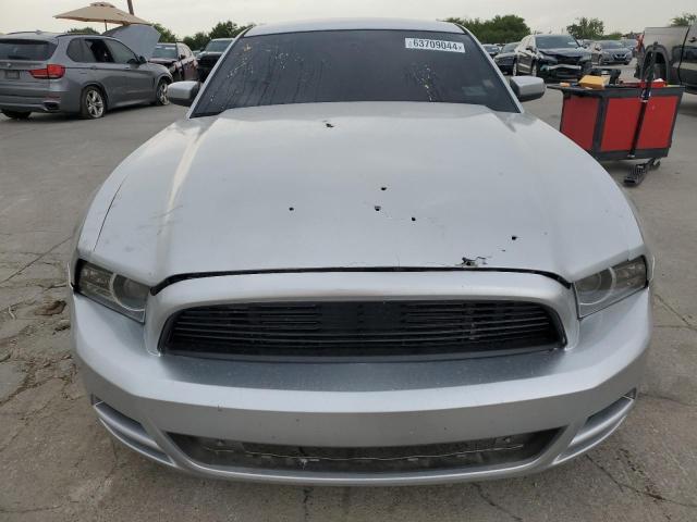 Photo 4 VIN: 1ZVBP8AM7D5214266 - FORD MUSTANG 