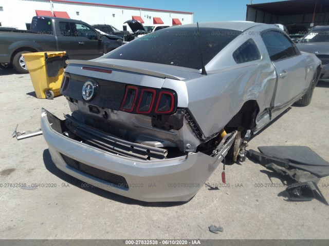 Photo 5 VIN: 1ZVBP8AM7D5228300 - FORD MUSTANG 