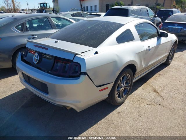 Photo 3 VIN: 1ZVBP8AM7D5243847 - FORD MUSTANG 