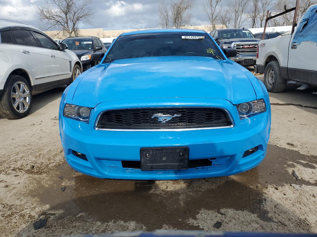 Photo 4 VIN: 1ZVBP8AM7D5254640 - FORD MUSTANG 