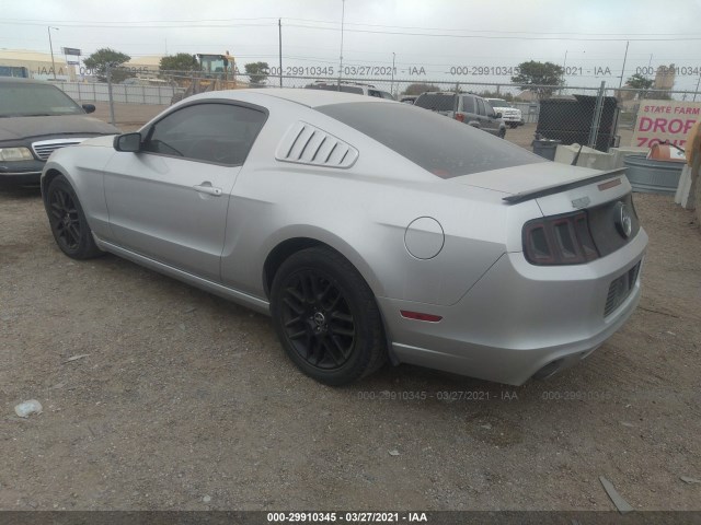 Photo 2 VIN: 1ZVBP8AM7E5231277 - FORD MUSTANG 