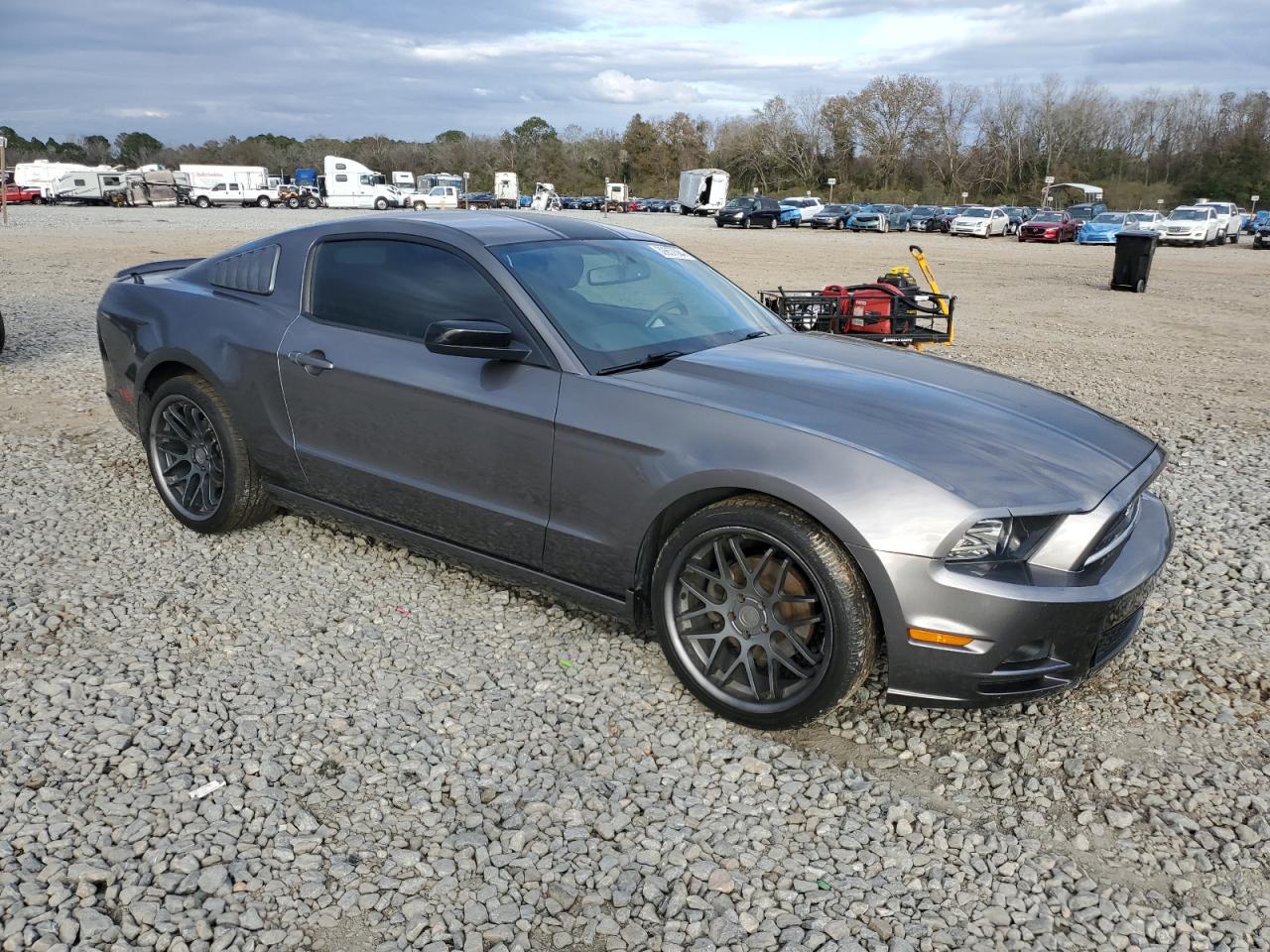 Photo 3 VIN: 1ZVBP8AM7E5252016 - FORD MUSTANG 