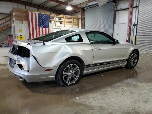 Photo 2 VIN: 1ZVBP8AM7E5262450 - FORD MUSTANG 