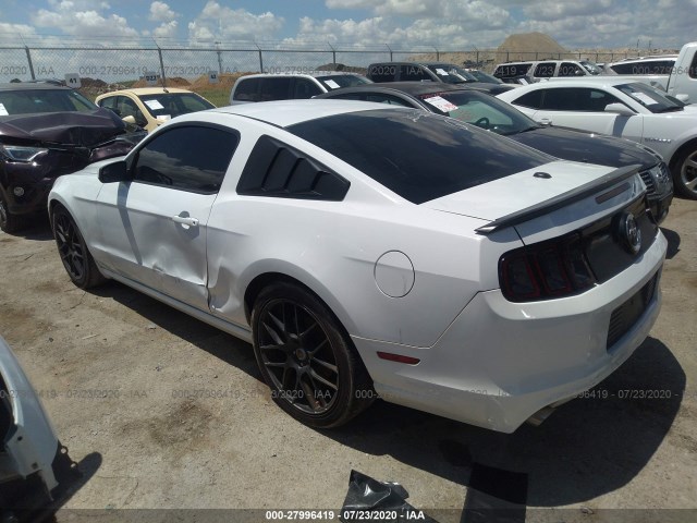 Photo 2 VIN: 1ZVBP8AM7E5262495 - FORD MUSTANG 