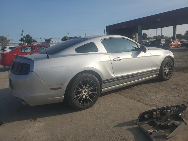 Photo 2 VIN: 1ZVBP8AM7E5281788 - FORD MUSTANG 