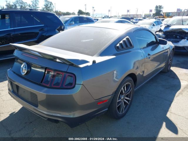 Photo 3 VIN: 1ZVBP8AM7E5333839 - FORD MUSTANG 