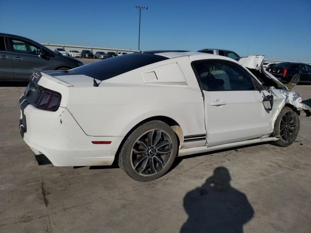 Photo 2 VIN: 1ZVBP8AM8D5204748 - FORD MUSTANG 