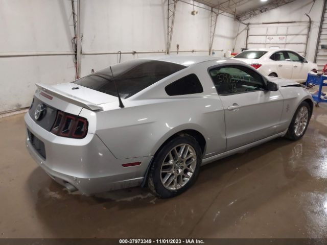 Photo 3 VIN: 1ZVBP8AM8D5221307 - FORD MUSTANG 