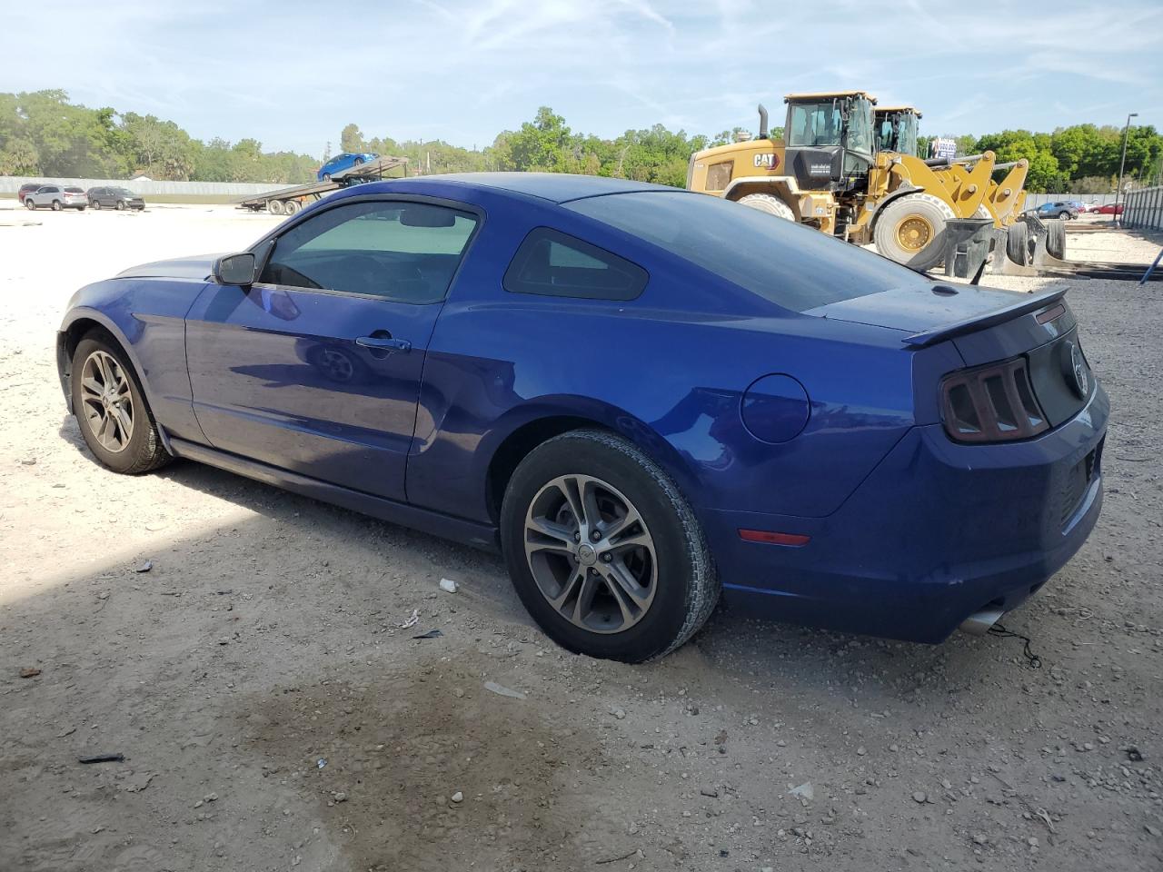 Photo 1 VIN: 1ZVBP8AM8D5268112 - FORD MUSTANG 