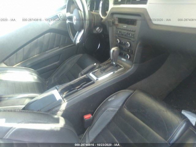 Photo 4 VIN: 1ZVBP8AM8E5210731 - FORD MUSTANG 