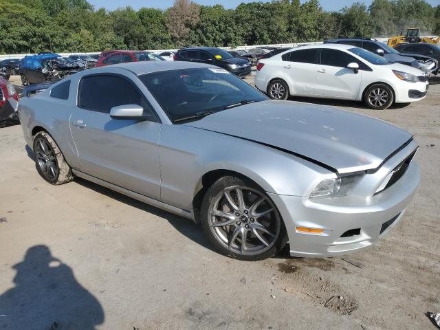 Photo 3 VIN: 1ZVBP8AM8E5236424 - FORD MUSTANG 