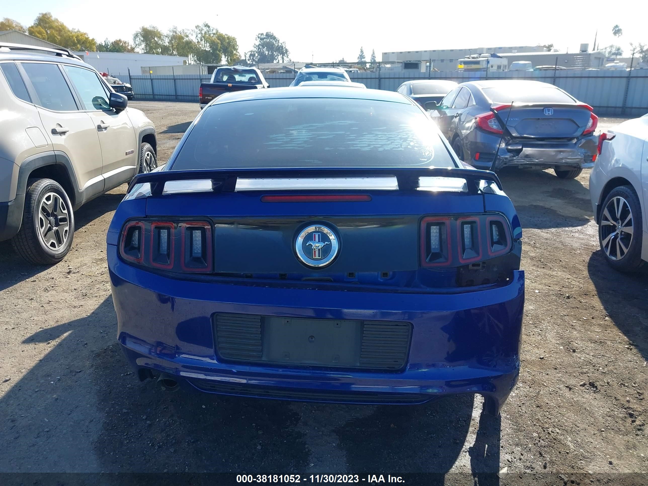 Photo 15 VIN: 1ZVBP8AM8E5274753 - FORD MUSTANG 