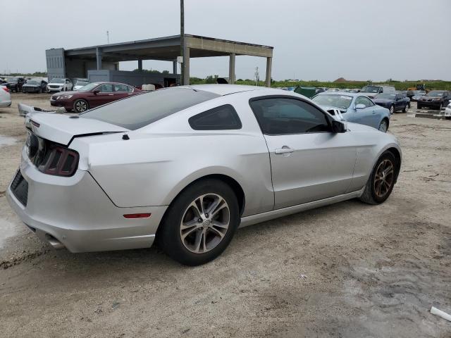 Photo 2 VIN: 1ZVBP8AM8E5306794 - FORD MUSTANG 