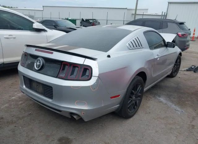 Photo 3 VIN: 1ZVBP8AM8E5309677 - FORD MUSTANG 