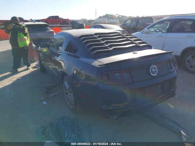 Photo 2 VIN: 1ZVBP8AM9E5221561 - FORD MUSTANG 