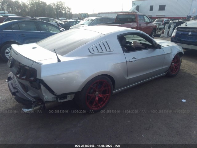 Photo 3 VIN: 1ZVBP8AM9E5246914 - FORD MUSTANG 