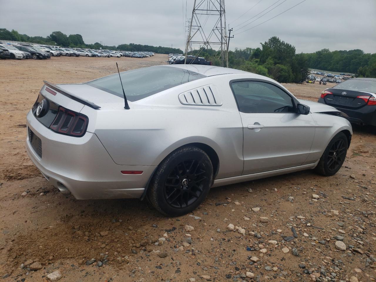 Photo 2 VIN: 1ZVBP8AM9E5309672 - FORD MUSTANG 