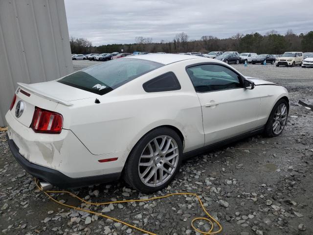 Photo 2 VIN: 1ZVBP8AMXC5209223 - FORD MUSTANG 