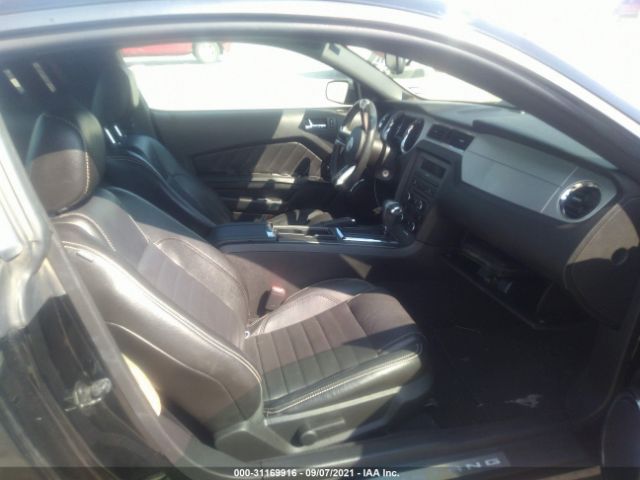 Photo 4 VIN: 1ZVBP8AN0A5161690 - FORD MUSTANG 