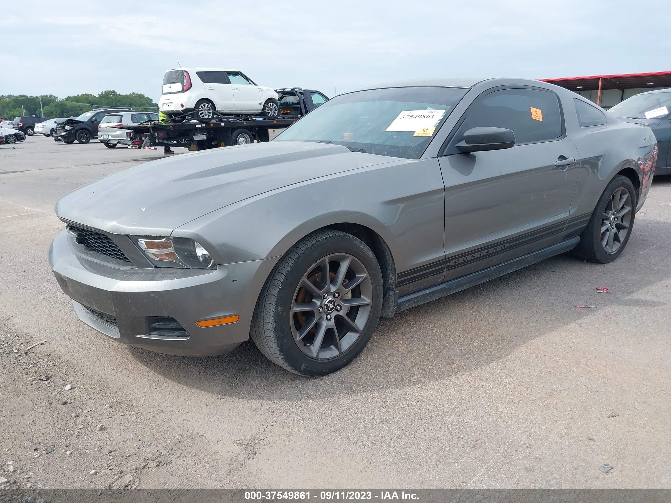 Photo 1 VIN: 1ZVBP8AN4A5137652 - FORD MUSTANG 