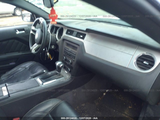 Photo 4 VIN: 1ZVBP8AN5A5172989 - FORD MUSTANG 