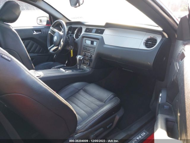 Photo 4 VIN: 1ZVBP8AN6A5139452 - FORD MUSTANG 