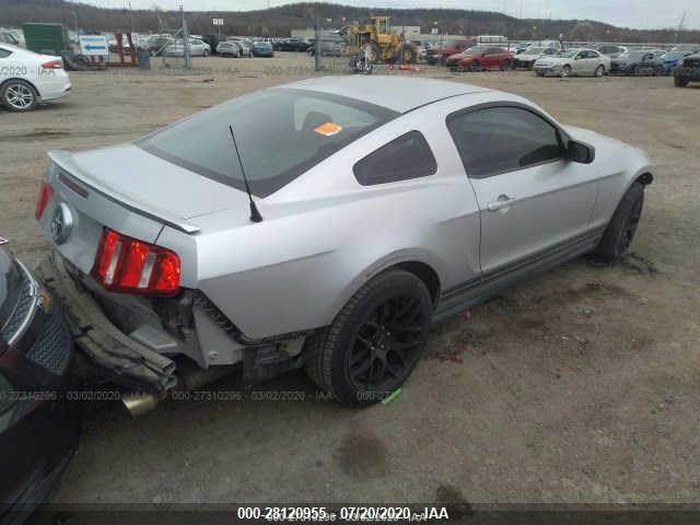 Photo 3 VIN: 1ZVBP8AN8A5125049 - FORD MUSTANG 