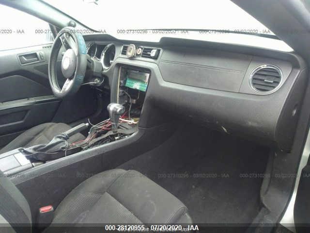 Photo 4 VIN: 1ZVBP8AN8A5125049 - FORD MUSTANG 