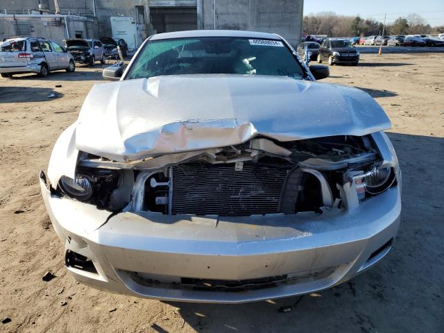 Photo 4 VIN: 1ZVBP8ANXA5161552 - FORD MUSTANG 