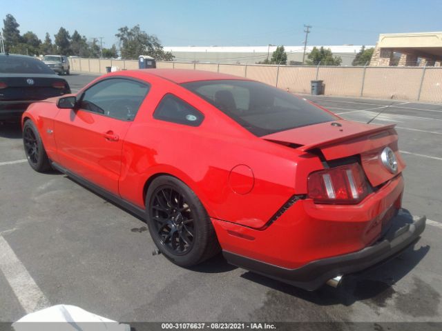 Photo 2 VIN: 1ZVBP8CF0B5105000 - FORD MUSTANG 