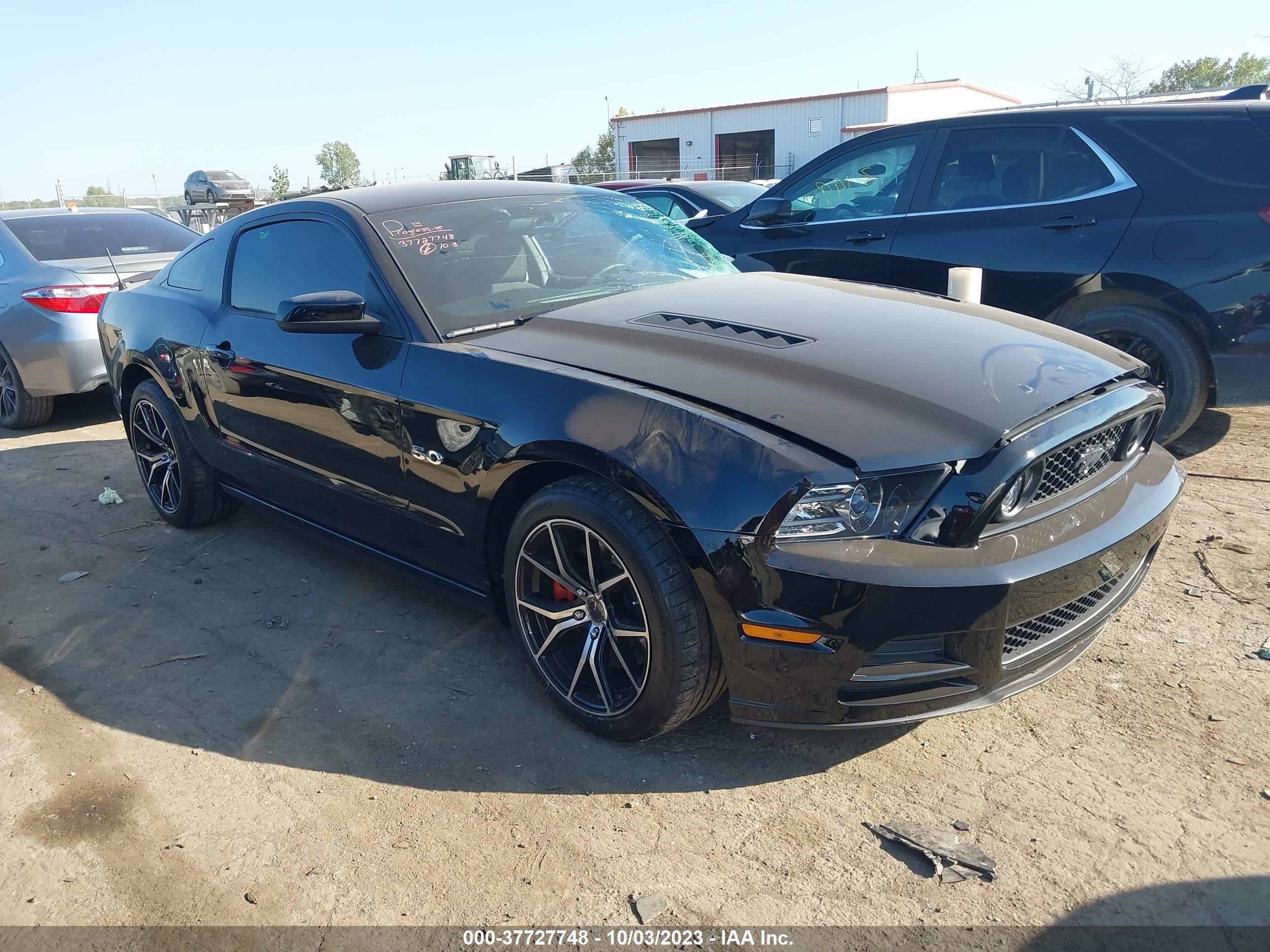 Photo 0 VIN: 1ZVBP8CF0E5256777 - FORD MUSTANG 