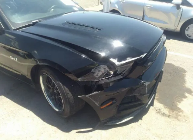 Photo 5 VIN: 1ZVBP8CF0E5285129 - FORD MUSTANG 