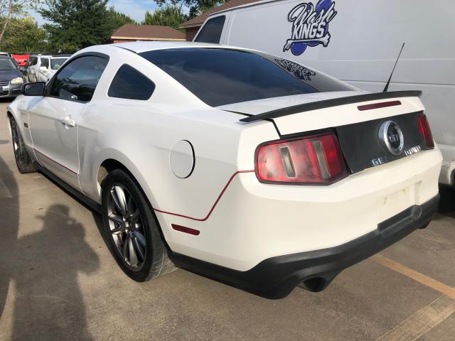 Photo 2 VIN: 1ZVBP8CF1C5284830 - FORD MUSTANG 