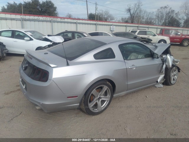 Photo 3 VIN: 1ZVBP8CF2E5256103 - FORD MUSTANG 