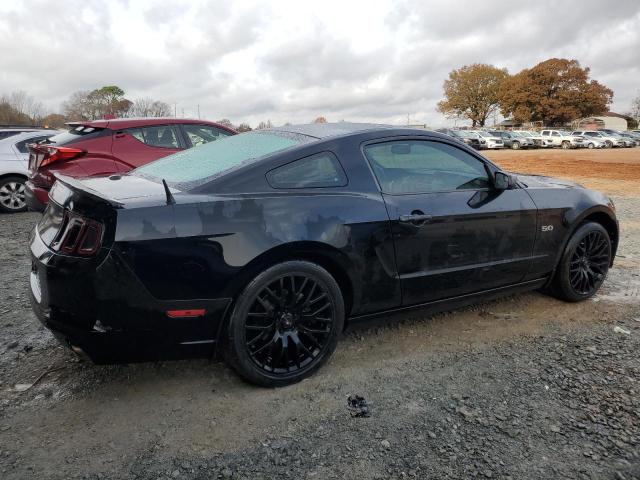 Photo 2 VIN: 1ZVBP8CF2E5282555 - FORD MUSTANG GT 