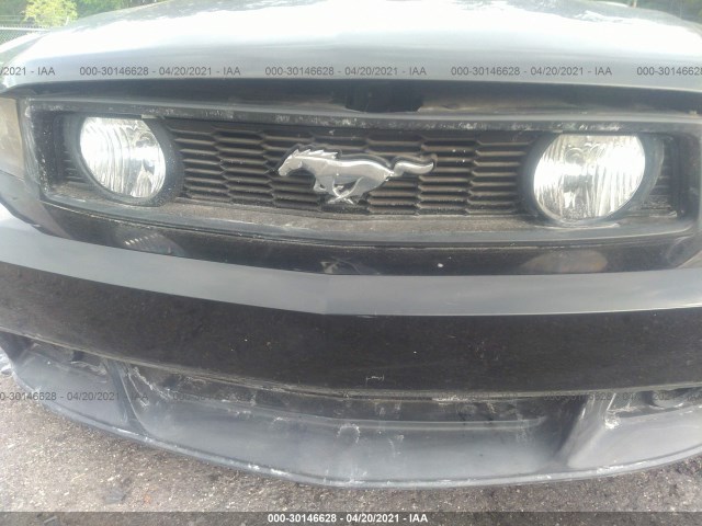 Photo 5 VIN: 1ZVBP8CF3B5155972 - FORD MUSTANG 