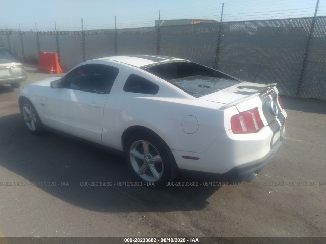 Photo 2 VIN: 1ZVBP8CF3B5163053 - FORD MUSTANG 