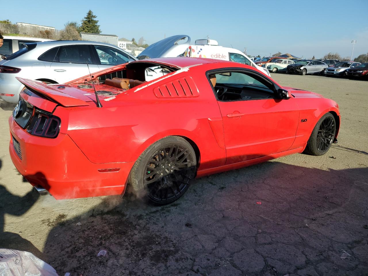 Photo 2 VIN: 1ZVBP8CF3D5255900 - FORD MUSTANG 