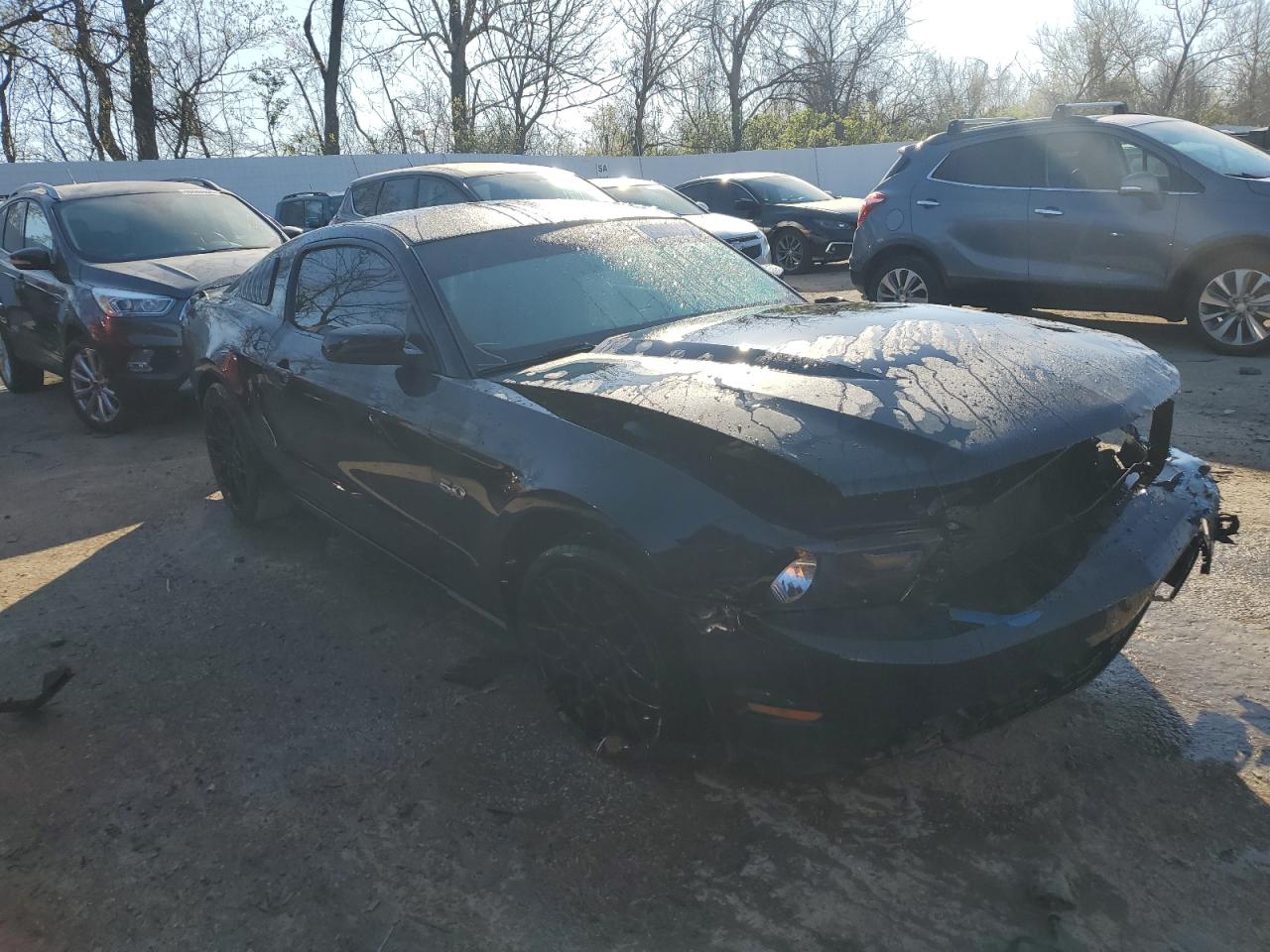 Photo 3 VIN: 1ZVBP8CF4C5228249 - FORD MUSTANG 