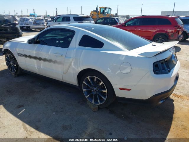 Photo 2 VIN: 1ZVBP8CF4C5266449 - FORD MUSTANG 